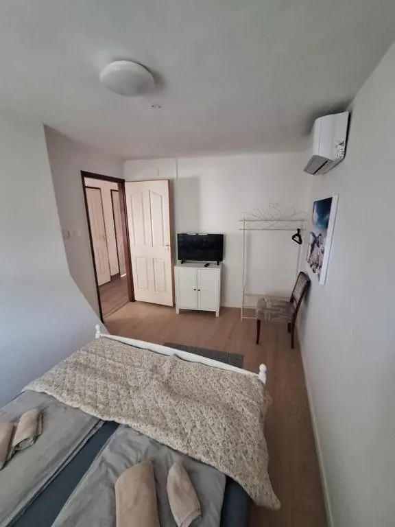 „6” apartman emeleti hálószobája klímával